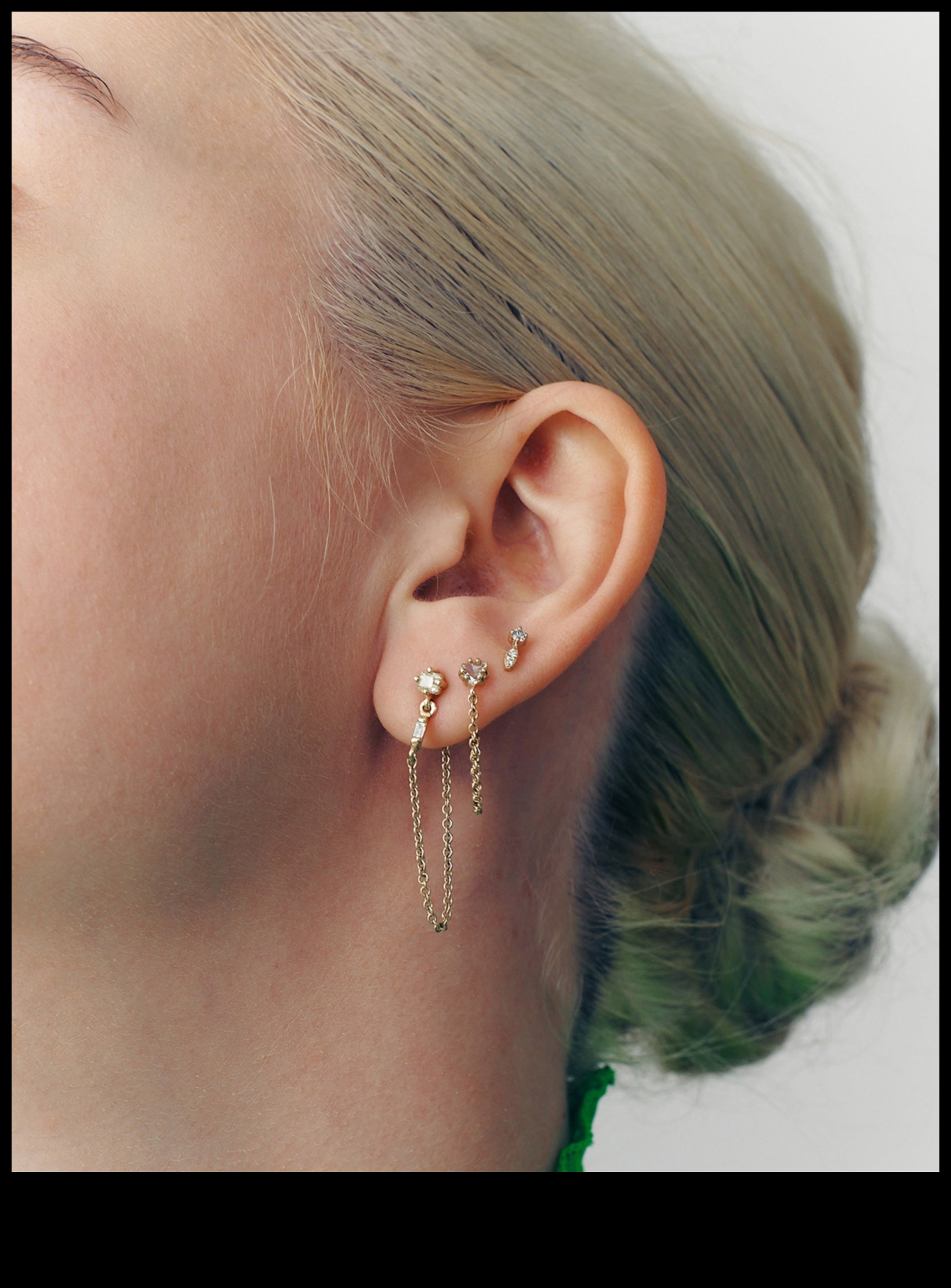 Grație strălucitoare: Iluminează-ți lobii cu stilurile noastre strălucitoare de cercei