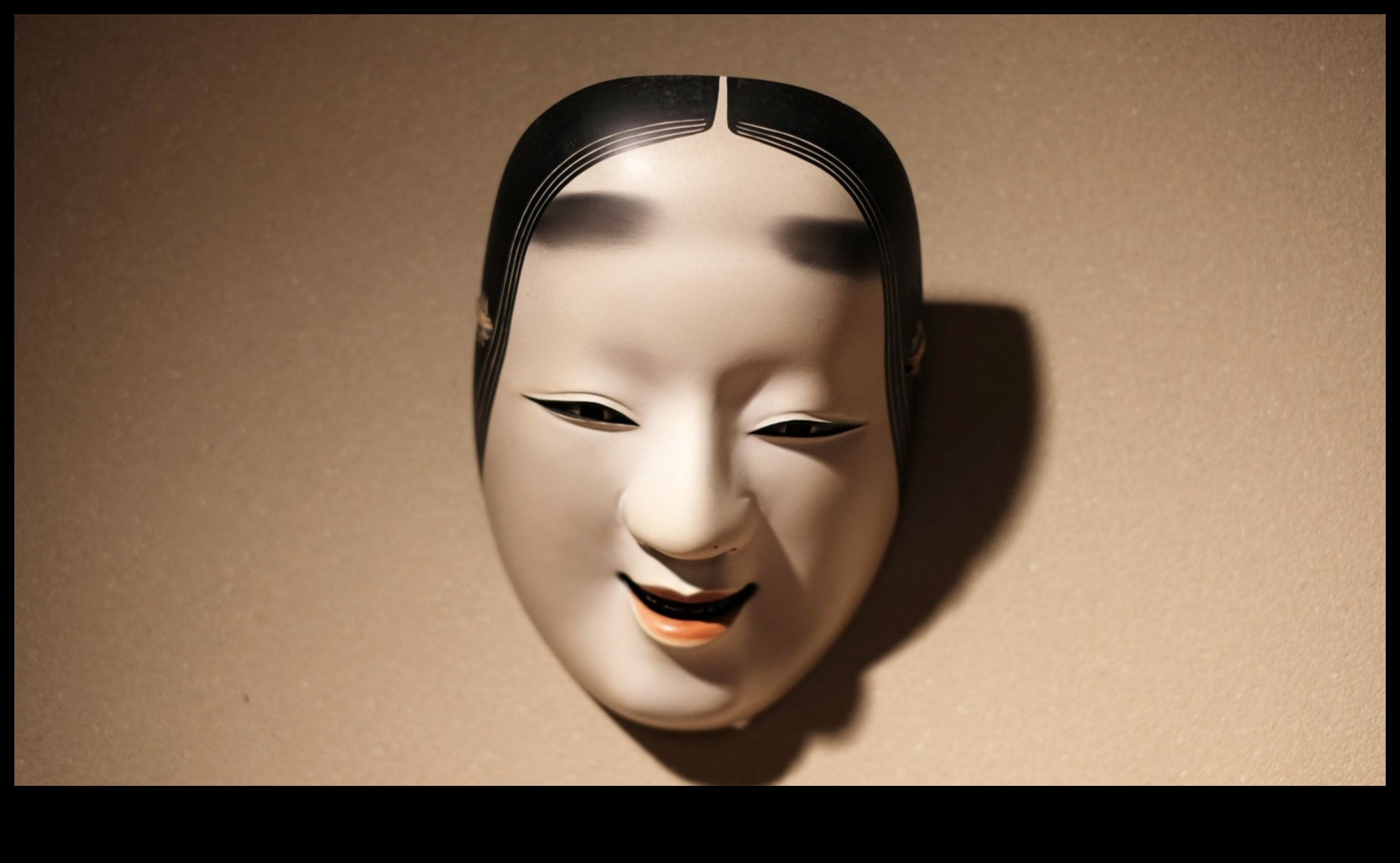 Drama Noh care dezvăluie arta teatrală a cernelii japoneze 3 Noh Drama: Dezvăluirea artei teatrale cu cerneală japoneză