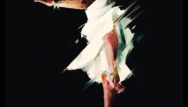 Frumusețe efemeră: Capturarea momentelor în arta corporală expresivă